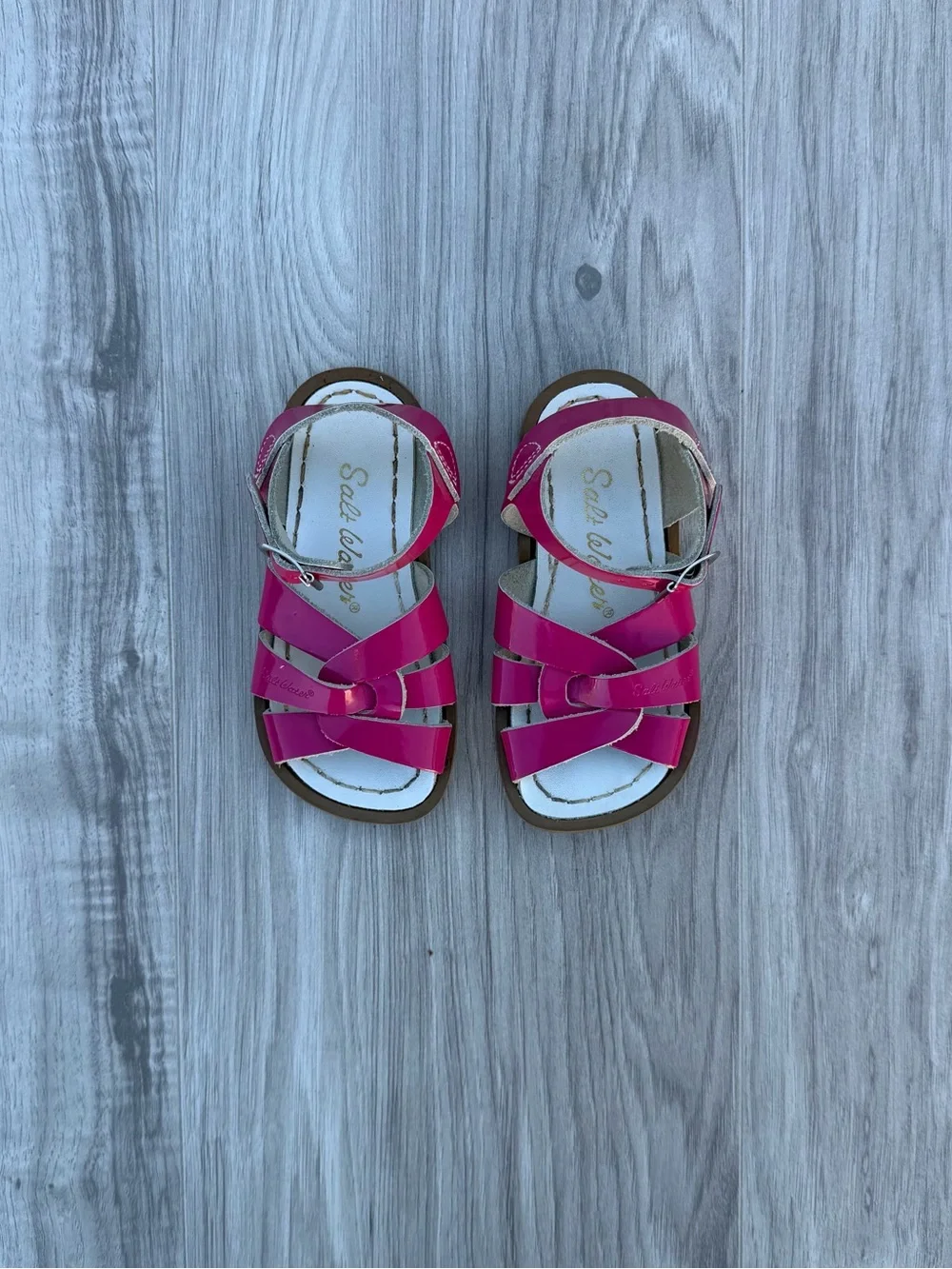 Salt Water Swimmer Sandals Fuchsia Pink